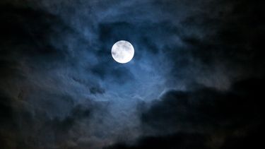 Volle maan in de nacht