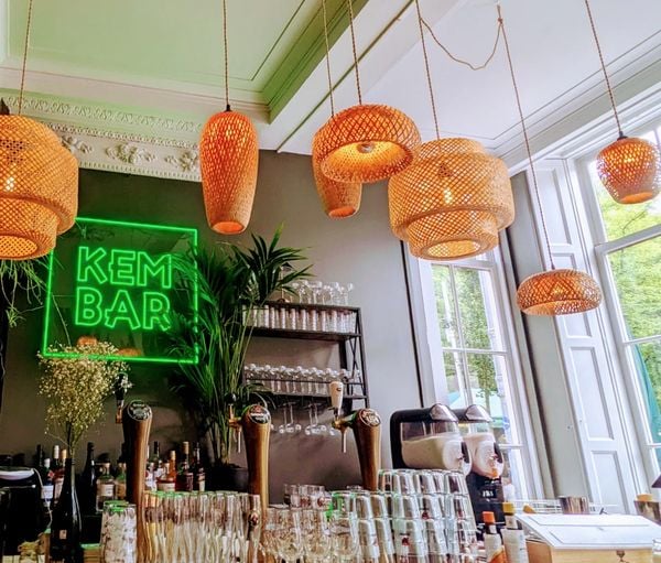 utrecht hotspots kembar
