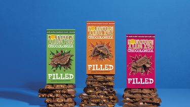 Tony’s breekt na 20 jaar met vaste vorm en lanceert nieuwe gevulde repen met vloeibare vulling (en dit zijn de eerste 3 smaken)