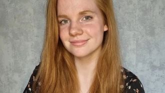 Jessica (25) heeft een taalontwikkelingsstoornis (TOS): 'Ik voelde me een alien op een planeet met een vreemde taal'