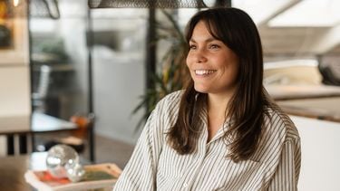 Nadieh (29) over haar single leven: 'Ik wacht niet af totdat iemand mijn leven leuk komt maken'