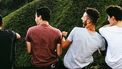 mannen vrienden op berg