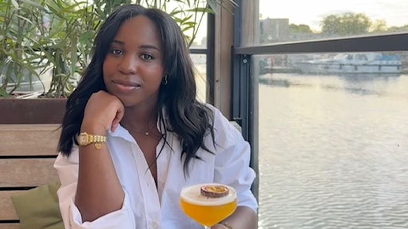 Senisja (24): 'Ik heb geen partner nodig om compleet te zijn'