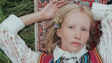 Lotte (33) overweegt niet naar de bruiloft van haar vriendin te gaan: 'Een retourvlucht Bali is enorm vervuilend' dilemma