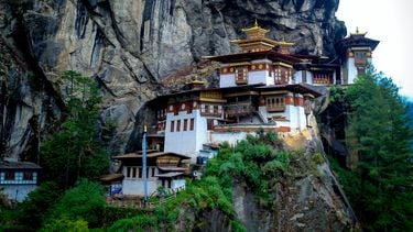 Tempel in het gelukland Bhutan