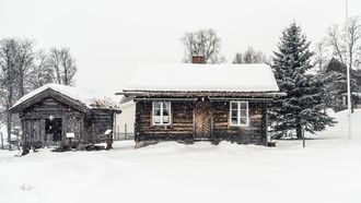 huisje in de sneeuw