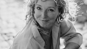 Gelukspsycholoog tipt: met deze 5-minuten-regel zorg je voor betere vriendschappen