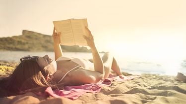 Leestips van BEDROCK: deze boeken wil je deze zomer in je strandtas hebben