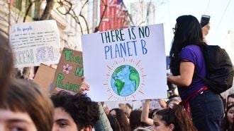 jonge generatie protesteert tegen klimaatverandering