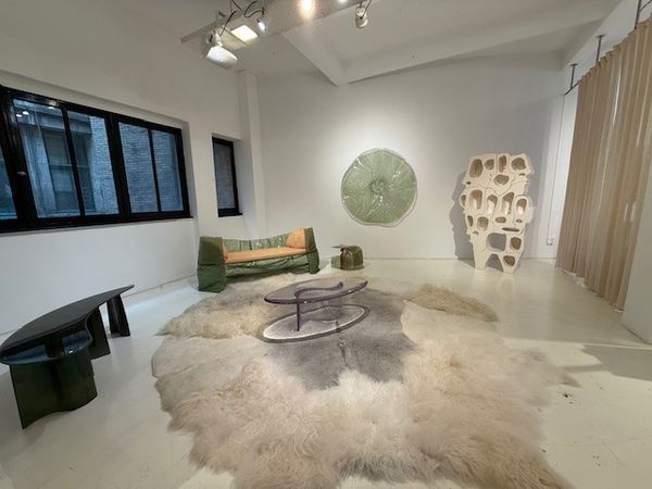 Objects with narratives