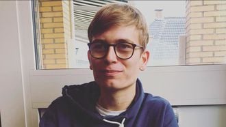 Meindert (25) over zijn single leven: 'Mijn leven voelt compleet'
