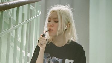vrouw die rookt